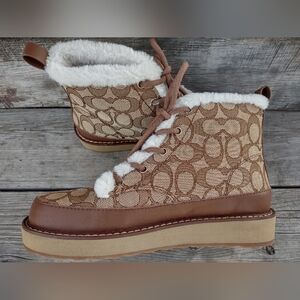 Coach Imani Signature "C" Jacquard Faux Fur Lining Lace-up Size US 8 B EU 38.5